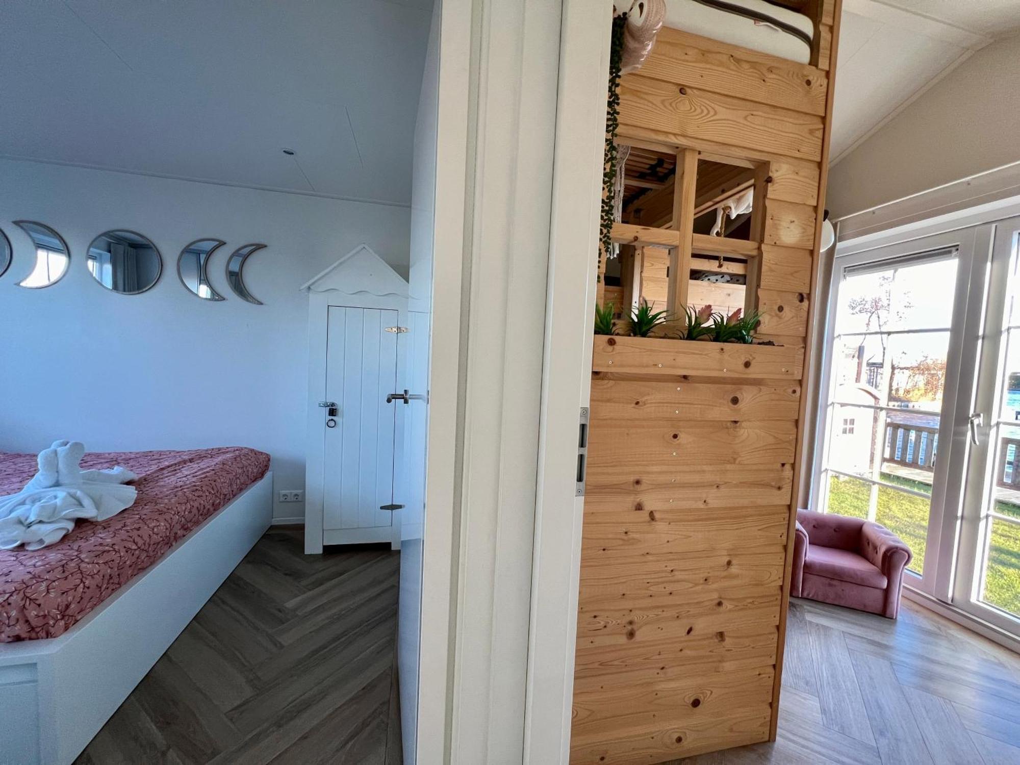 New - Private Residence With Sauna - On A Lake Near Amsterdam Vinkeveen Esterno foto